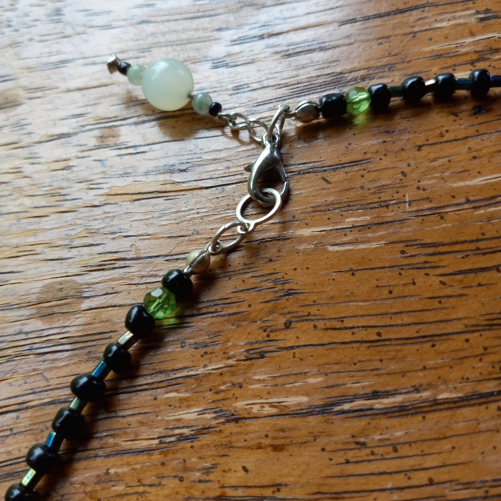 Jade Crystal Beaded Necklace!!!! - Picture 7 of 10